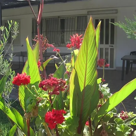Holiday home Artist House *